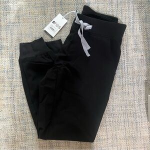 Figs Zamora joggers new with tags Small Petite